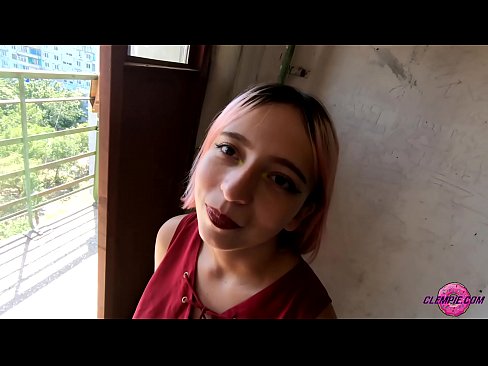 ❤️ Cov tub ntxhais kawm Sensual Sucks ib tug neeg txawv txawv nyob rau hauv lub Outback - Cum ntawm nws lub ntsej muag ❤️❌  Porn video  ntawm peb  ❌ Ib